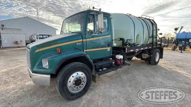 1998 Freightliner FL80