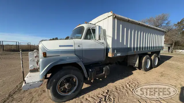 1975 International Fleetstar