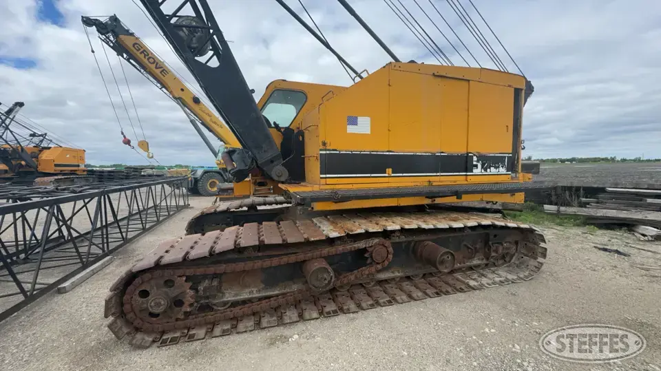 1965 American 5299 Lattice Crane
