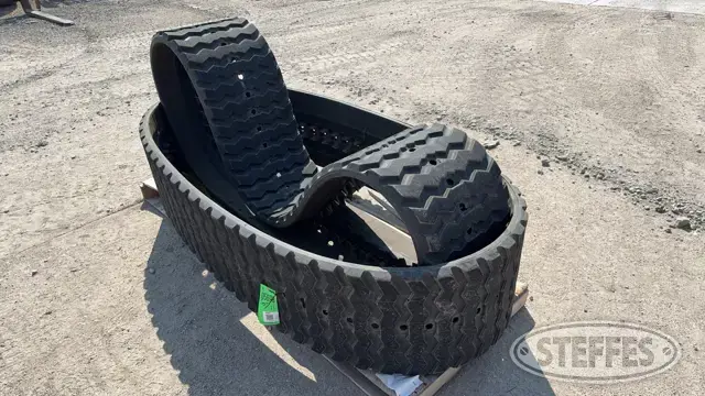 CAT skid steer tracks