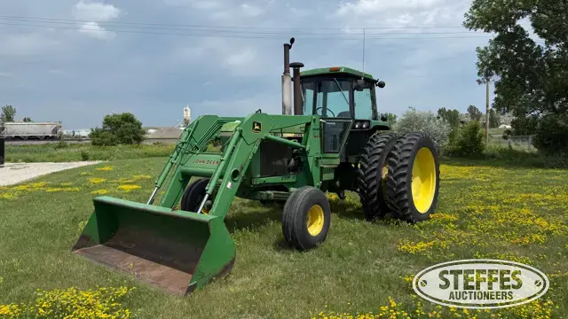 1980 John Deere 4440