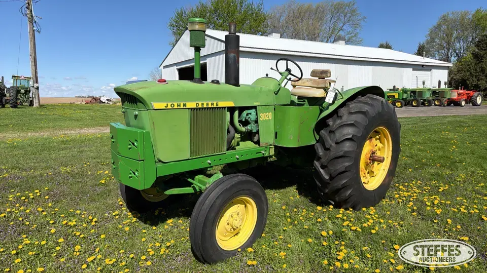 1965 John Deere 3020 2WD Tractor