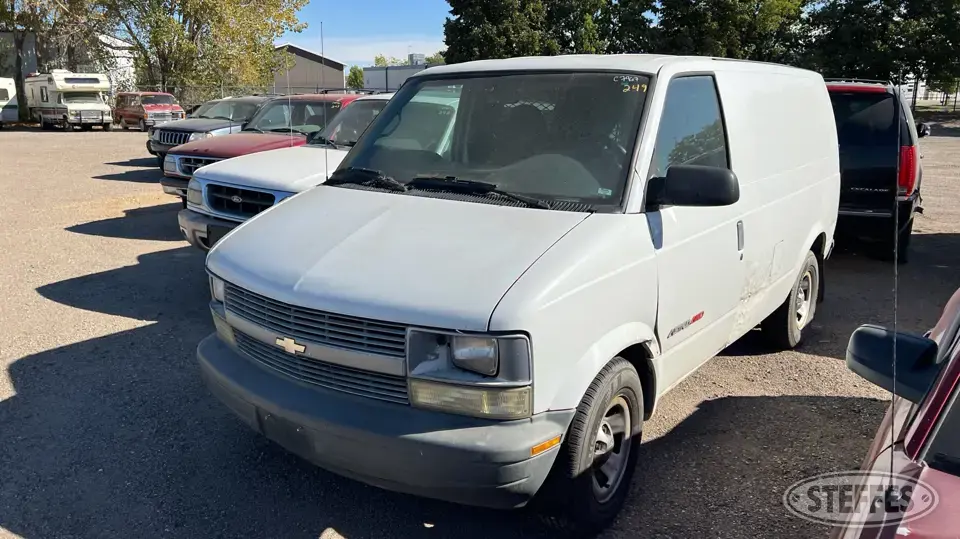 2001 Chevrolet Astro Van
