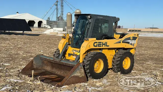 2015 Gehl V400