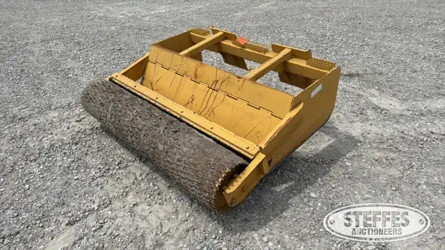 Skid steer box blade