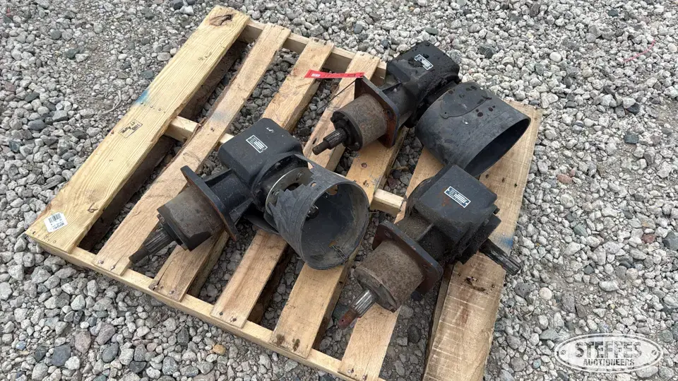 (3) Bush Hog RF15 mower gearboxes Ag Equipment Part