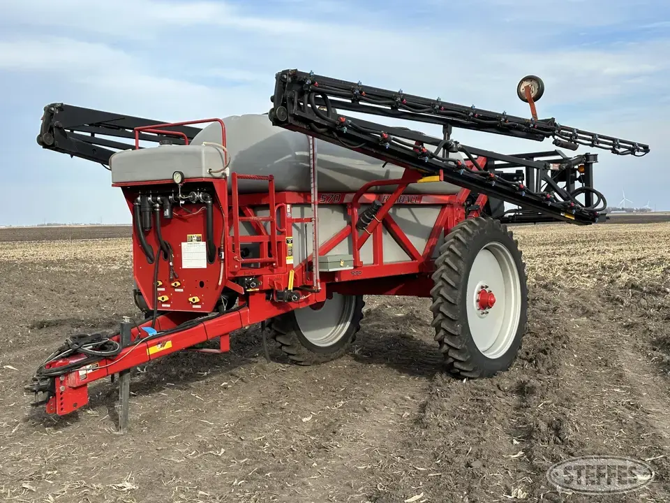 2008 Redball 570 Pull-Type Sprayer
