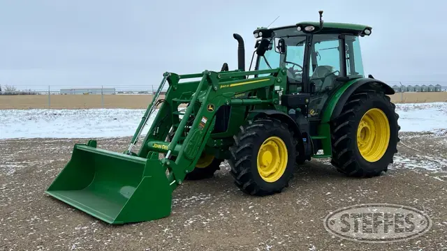 2022 John Deere 5100M