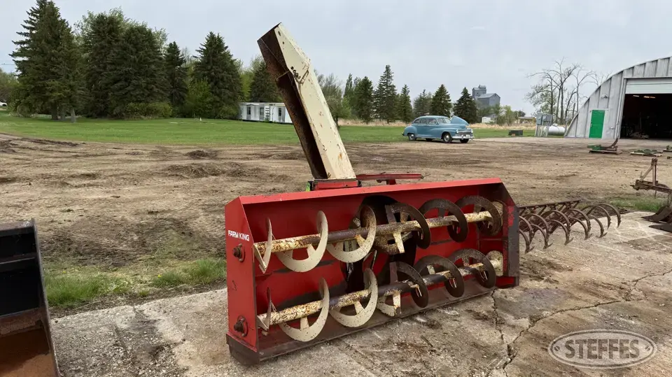 Farm King 960 3 Pt. Snowblower