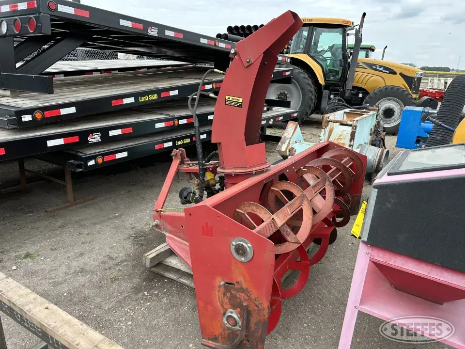 International 80 3 Pt. Snowblower