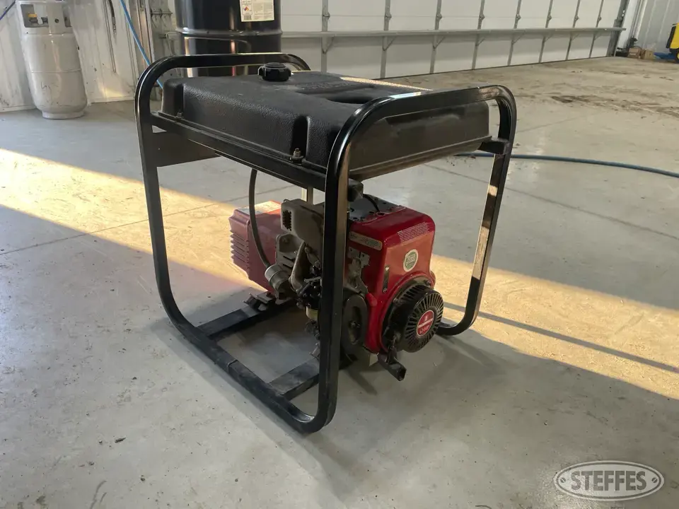 Coleman Powermate Maxa 5000 Generators Less Than 10 kW
