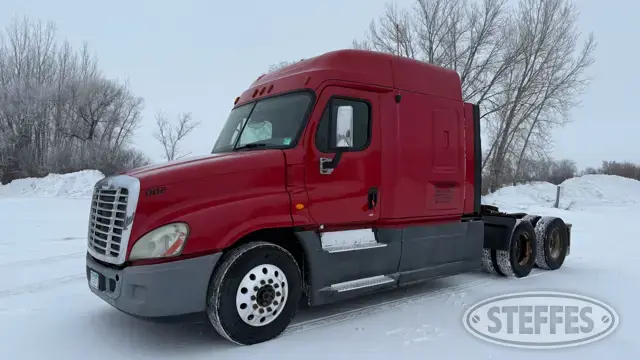 2013 Freightliner Cascadia 125