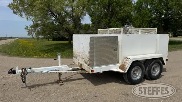 Shop-built tandem axle fuel trailer