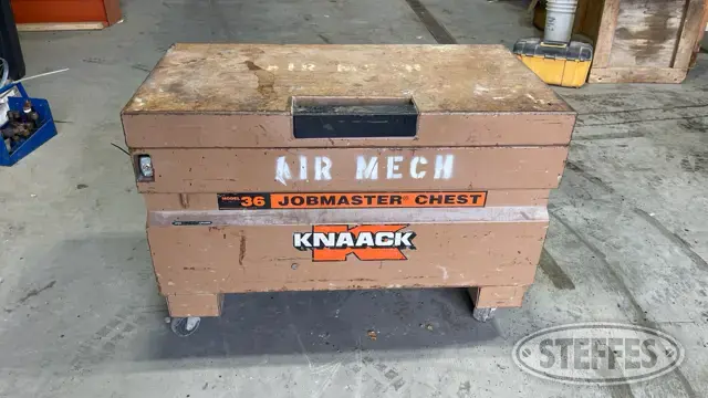Knaack 36 gang box