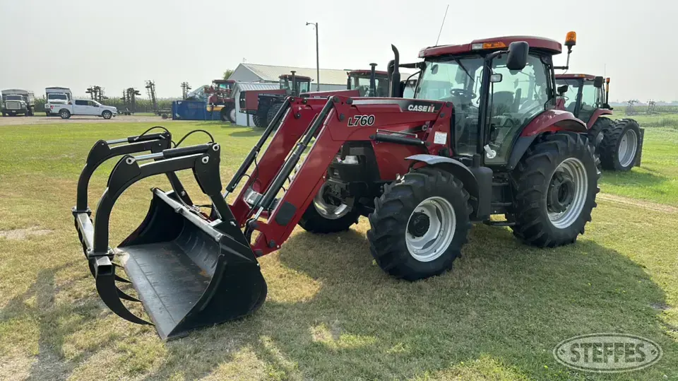 2009 Case IH Maxxum 140 MFWD Tractor