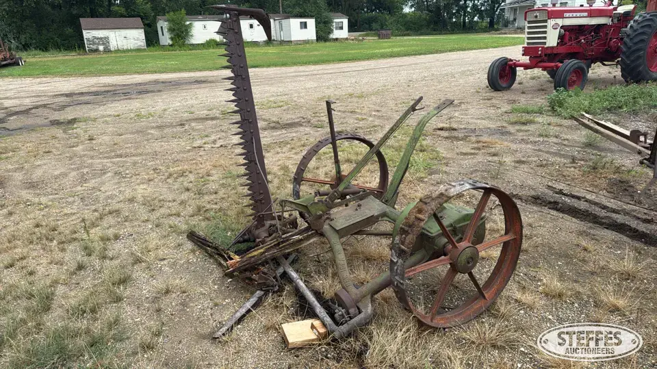 New Idea No. 10 Collectible Machinery-Other