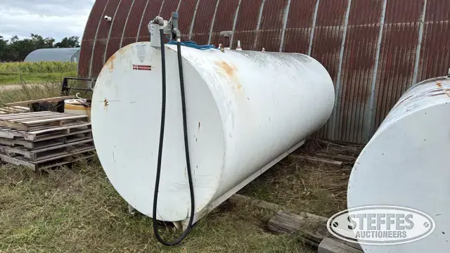 O'Day 2,000 gal. fuel tank