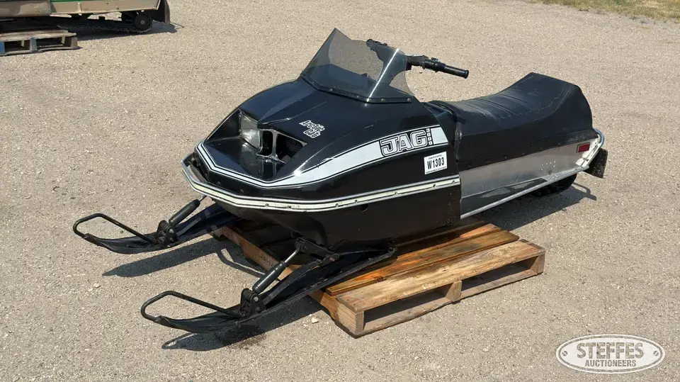 1976 Arctic Cat JAG 3000 Snowmobile