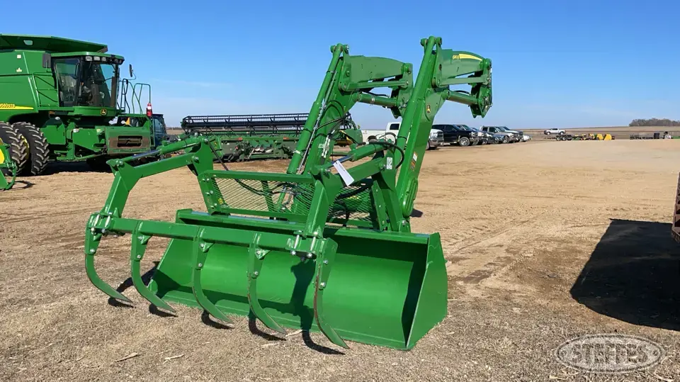 2022 John Deere 680R Tractor Loaders and Attachment