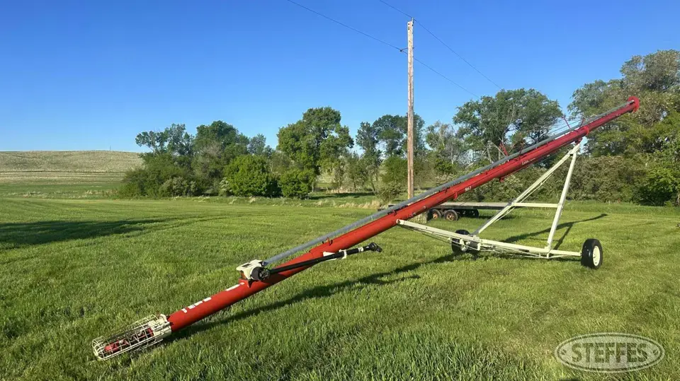 Farm King 861 Straight Auger