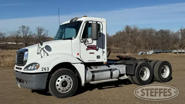 2007 Freightliner Columbia