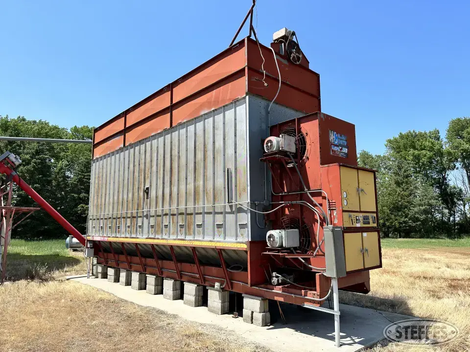 MC 975 Grain Dryer