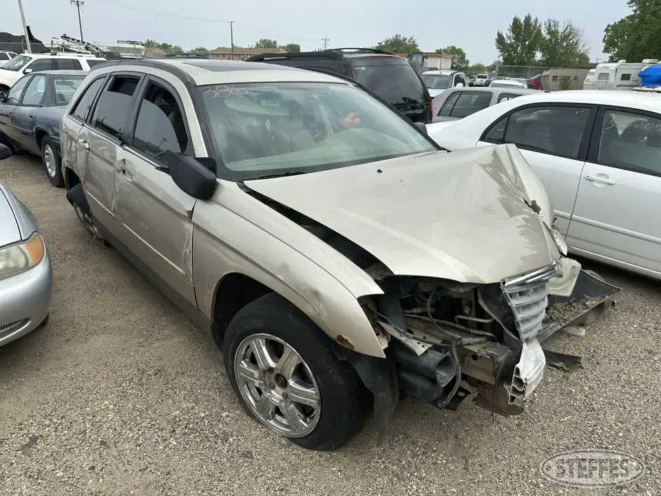 2006 Chrysler Pacifica Touring Van