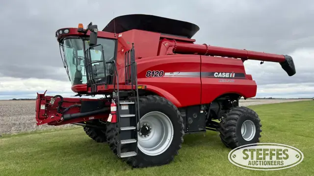 2011 Case IH 8120