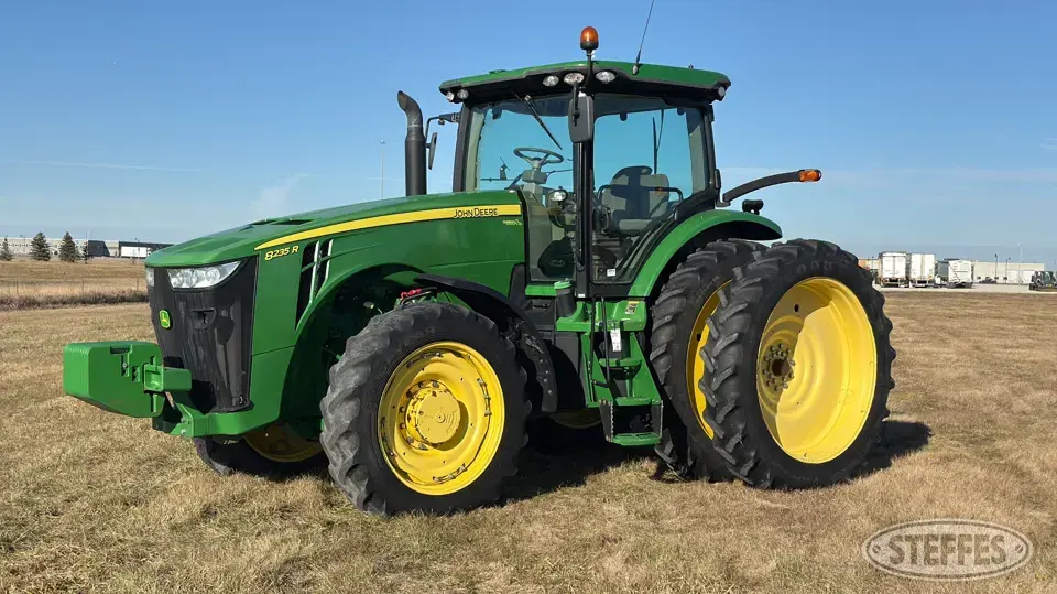 2013 John Deere 8235R MFWD Tractor