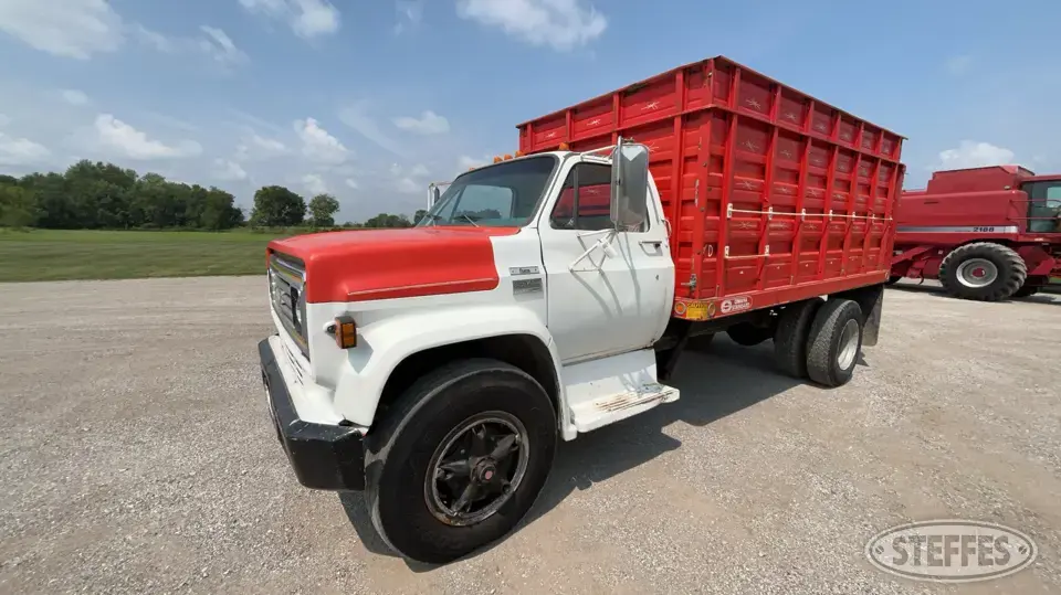 1978 GMC 6500 Flatbed Truck