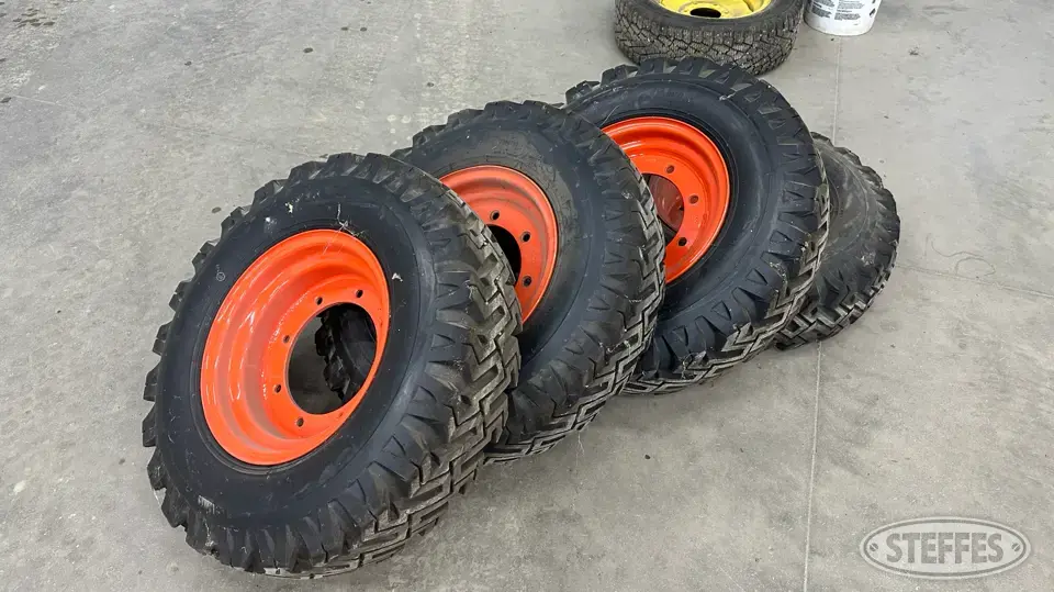 (4) Bobcat 770 wheels/tires Construction Equipment Tire