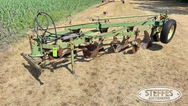 John Deere A0145