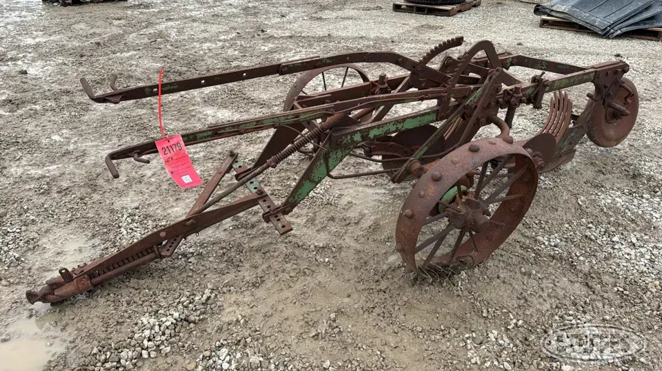 John Deere 44 Plow