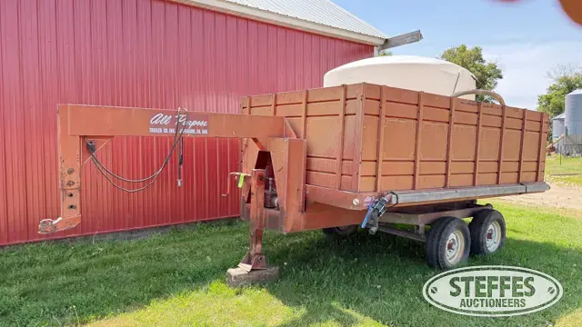 1975 All-purpose tandem axle gooseneck grain trailer