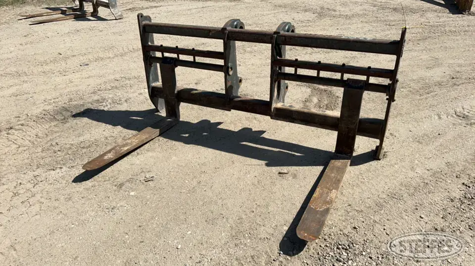 GEM Loader Attachment