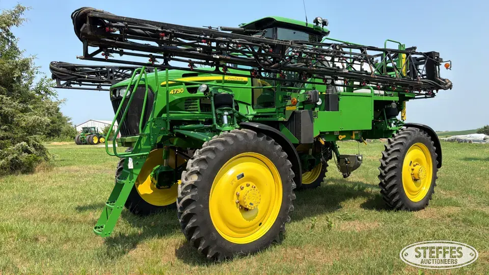 2009 John Deere 4730 Self-Propelled Sprayer