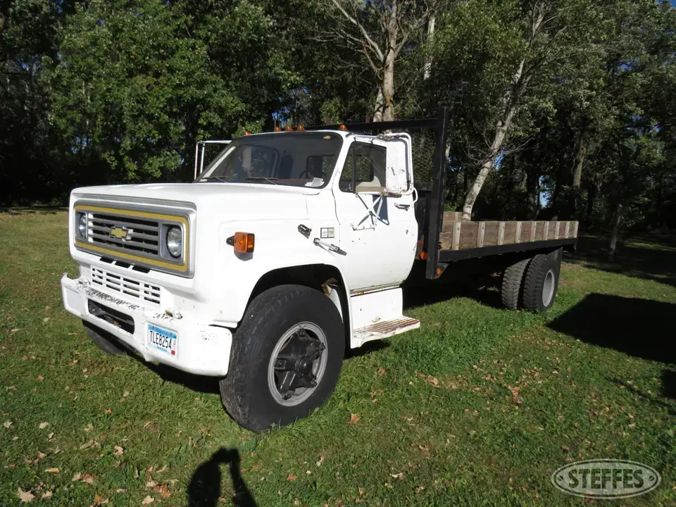 1989 Chevrolet C70 Flatbed Truck