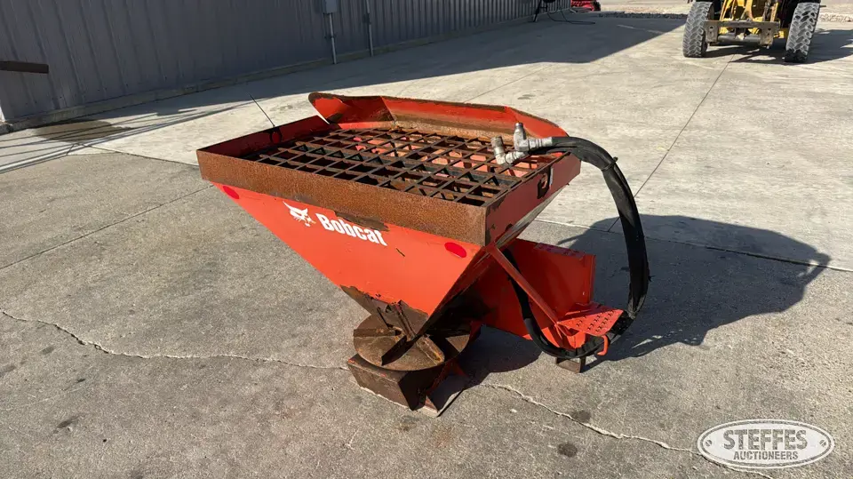 Bobcat salt/sand spreader Skid Steer Attachments-Other