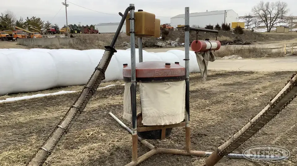 Easy Way Feeder & Oiler Livestock Equipment-Other