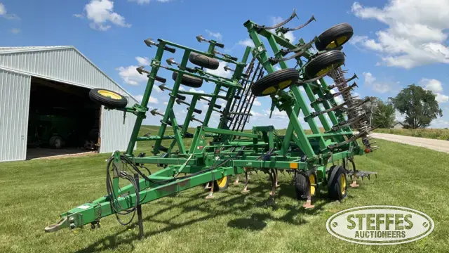 John Deere 980