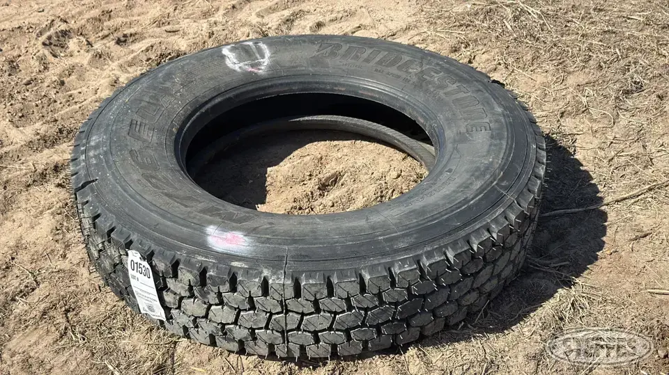 (1) Bridgestone 11R24.5 tire Truck Tire