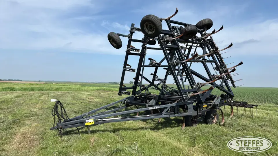 Flexi-Coil 340 Chisel Plow