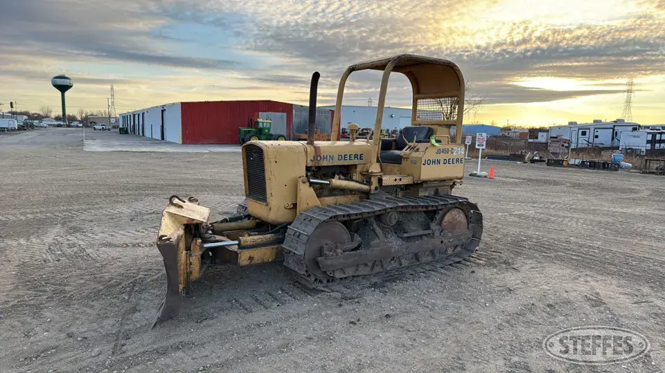 John Deere 450-C Dozer