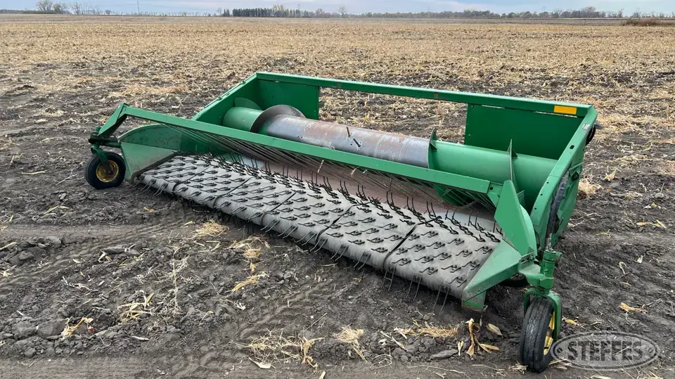 1990 John Deere 912 Pickup Head
