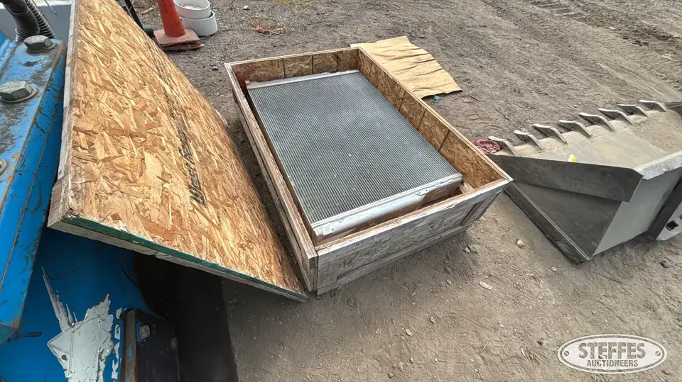 Case IH radiator Construction Part