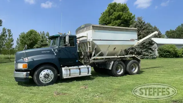 1993 Ford Aeromax LTL9000
