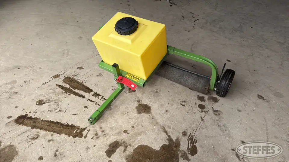 F/S Mfg Dandy-Lion Killer Lawn and Garden Accessory