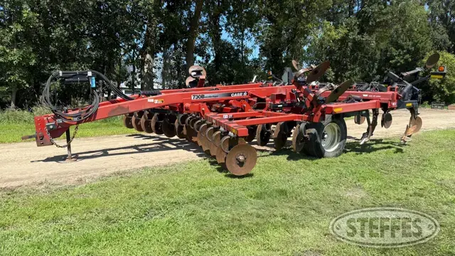 Case IH Ecolo-Tiger 730B