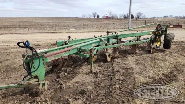 John Deere 450