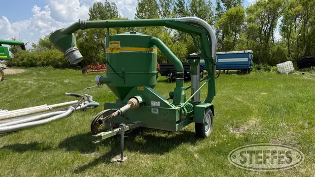 Walinga Agri-Vac 614 Deluxe